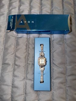 Vintage new in box avon art deco crystal link watch