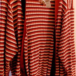 Women's 26-28 Buttoned Cardigan Sweater 