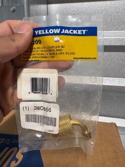 HVAC Yellow Jacket 19209 SealRight Quick Coupler 90 Degree 1/4" Male Flare