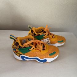 Lego x Adidas D.O.N. Issue #3 Spida Donovan Mitchell Basketball Shoes, Size 1 Junior