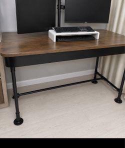 Industrial Wood Top Desk with Pipe Legs