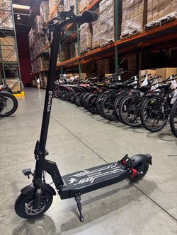 Long-range electric scooter