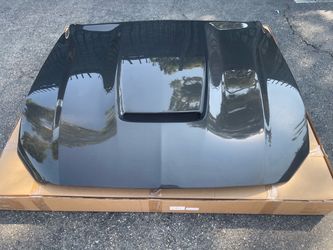 TDA Shadow Weave Double-Sided Carbon Fiber Hood for 18-23 Mustang