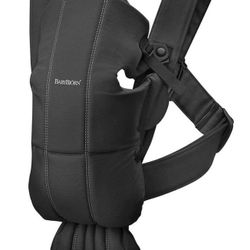 BabyBjörn Baby Carrier Mini, Cotton, Black