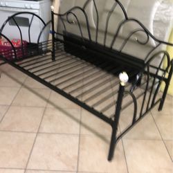 Daybed