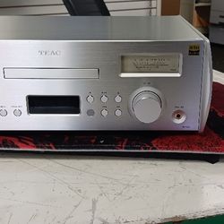 Network CD Player Integrated Amplifier 