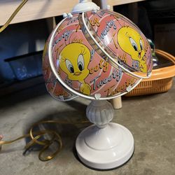 Tweety Bird Lamp 