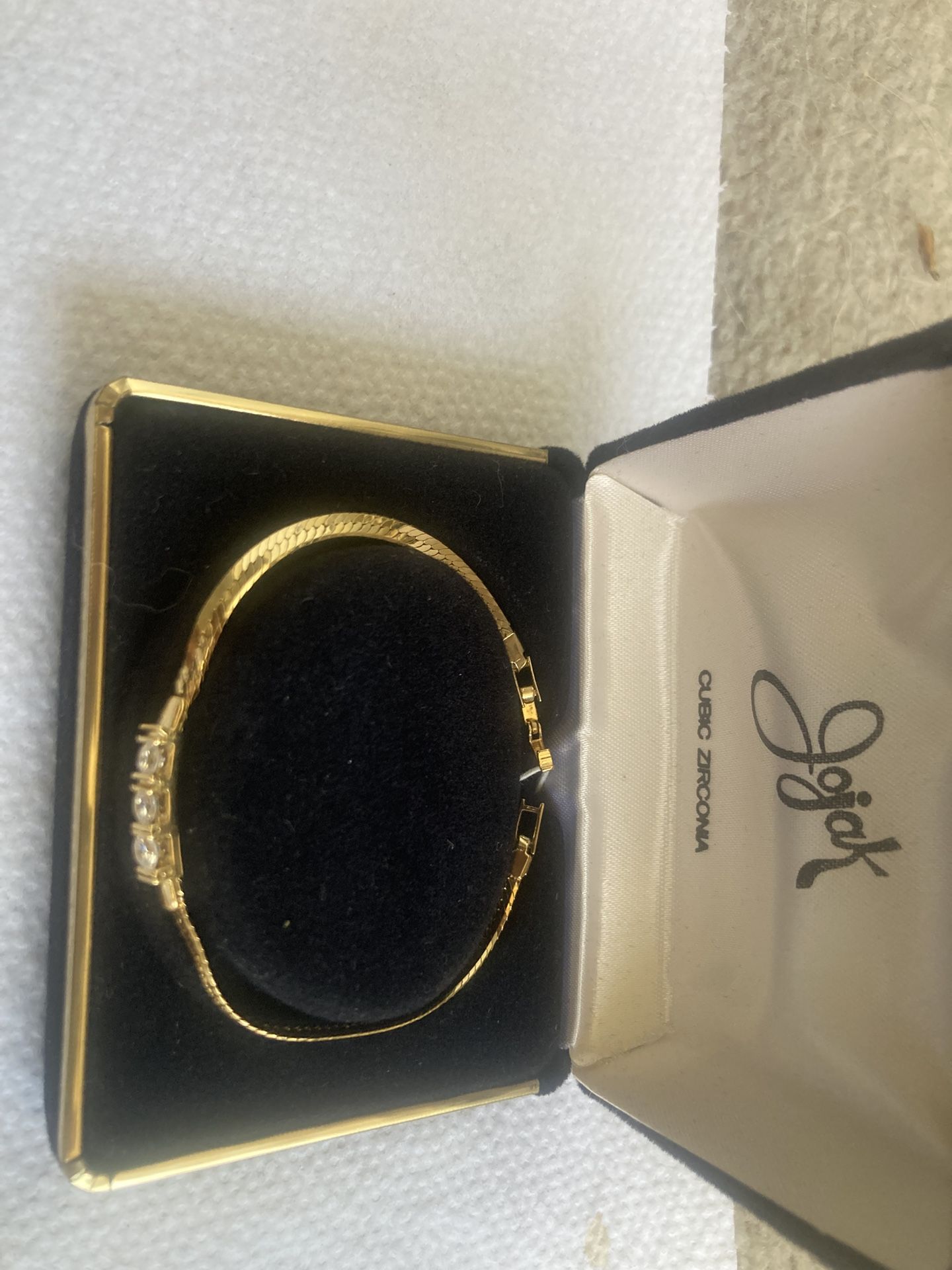 Vintage Jojak 7” Gold Plated 3 Diamonds Wrist Band