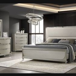 Brand New Elegant Queen Size Bedroom Set 