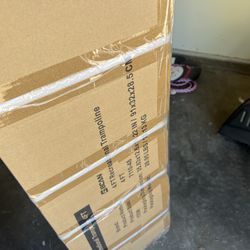 NEW TODDLER TRAMPOLINE GIRLS