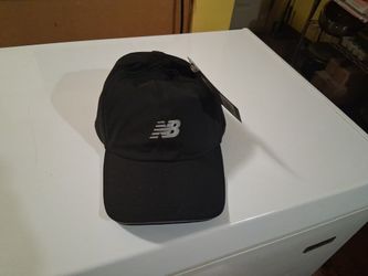 Men's New Balance Trucker Hat Adjustable All Black Brand New 