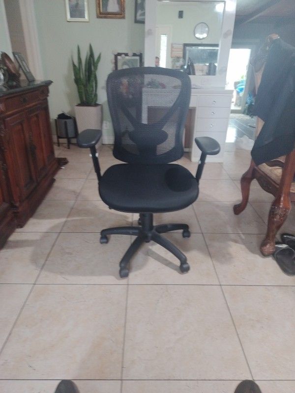 Office Star Chair Mid Back Mesh Multifunction Swivel Ergonomic Tash  0ffice Chain With  Adjustable Arms 