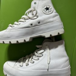 Size 5 Converse High tops