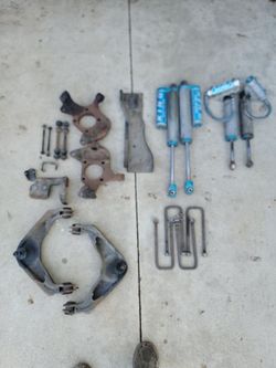 2008 GMC 4x4 Duramax OEM suspension