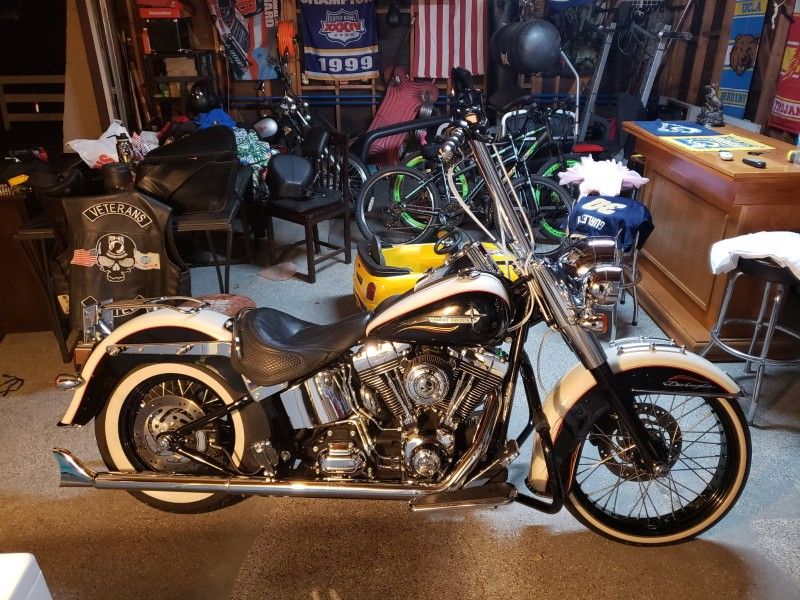 2011 Harley Davidson Softail Deluxe