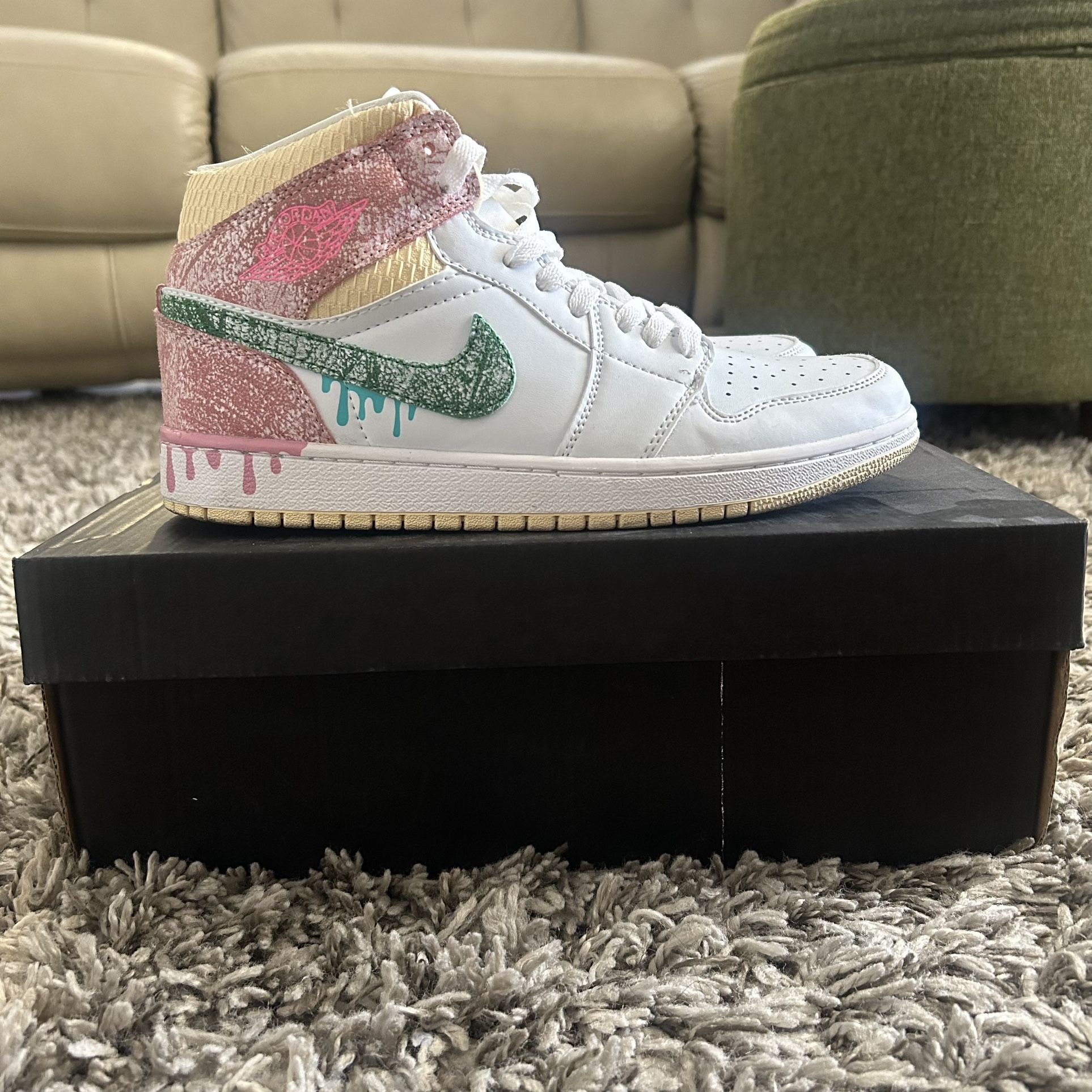 Jordan 1 Paint Drip Men’s Size 8