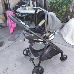 Infant Stro?er With Carseat