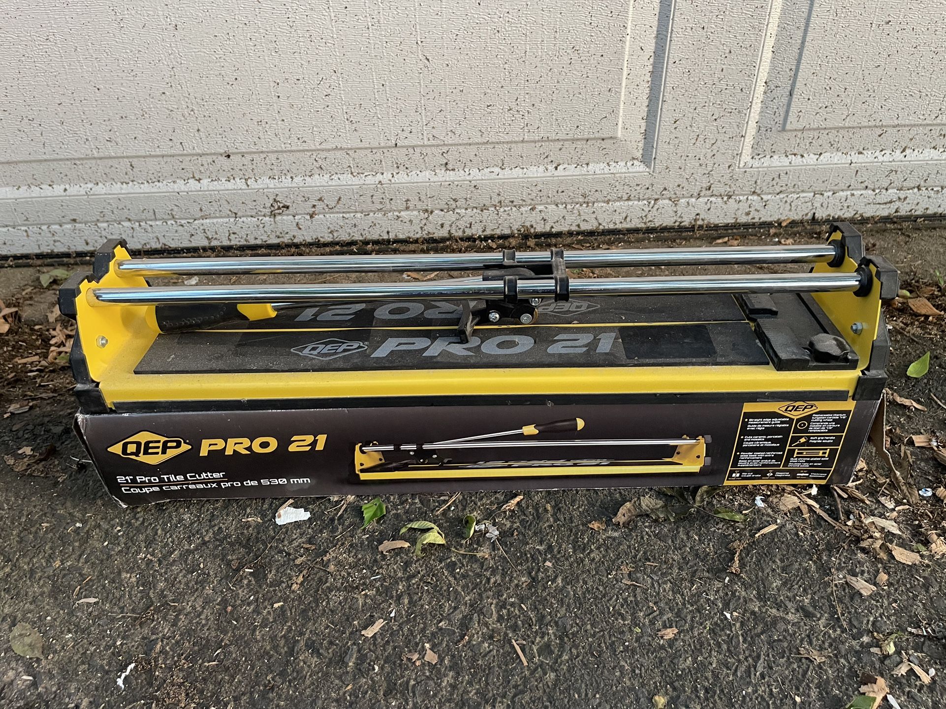 Tile Cutter. Score And Snap. QEP Slimline 21