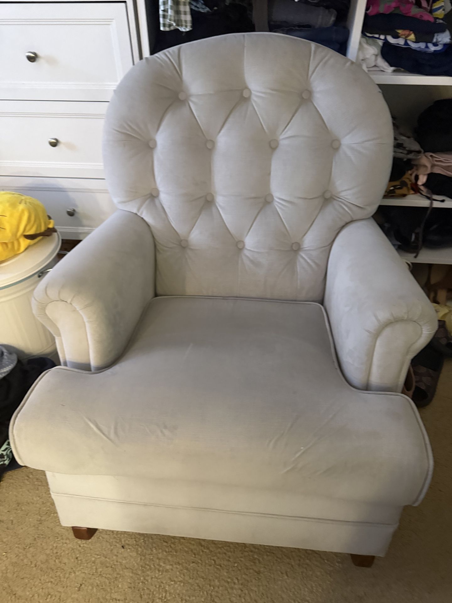 Light grey rocking chair