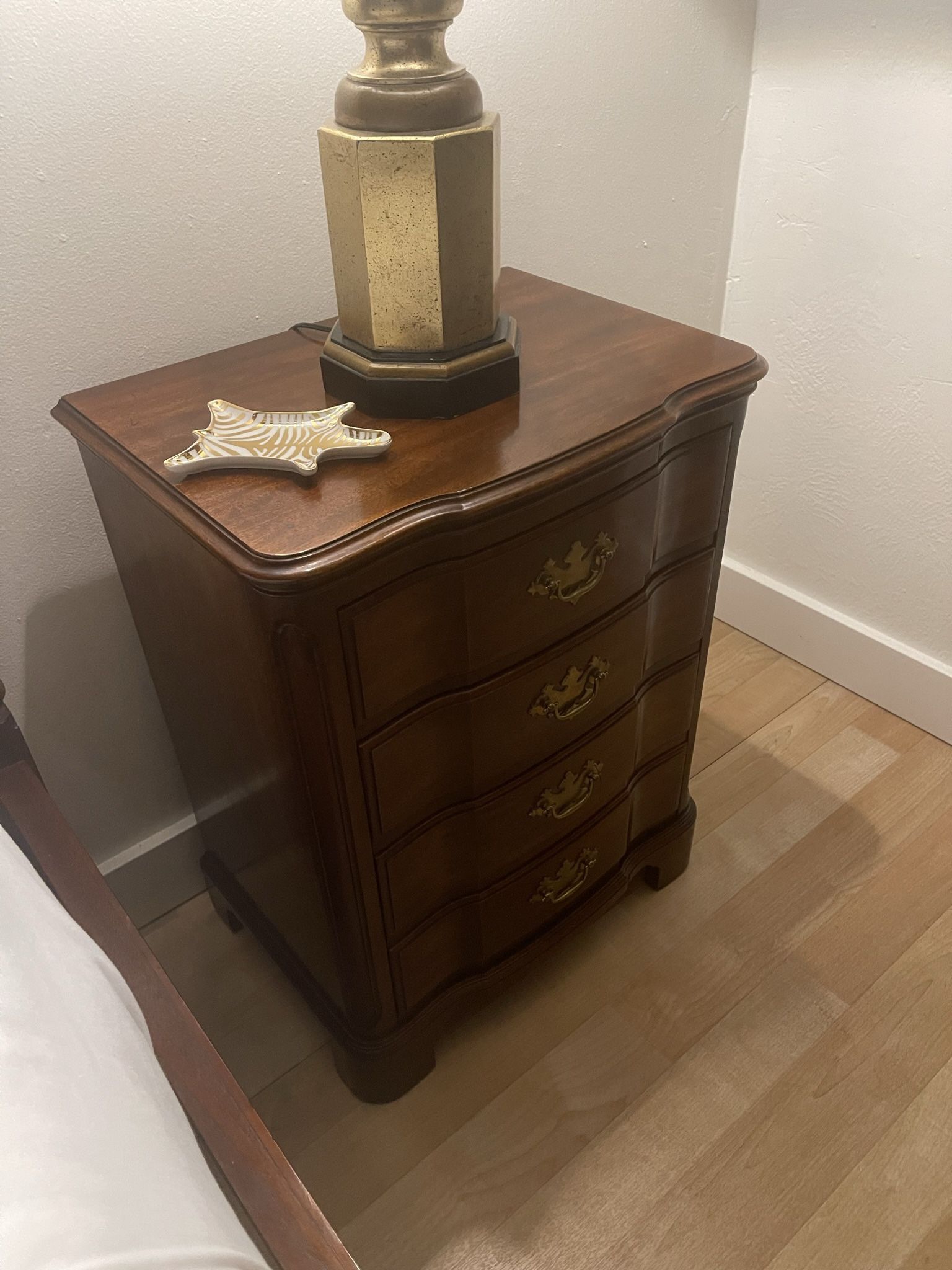 John Mahogany Nightstands A Pair for Sale in Phoenix, AZ