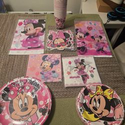 Minnie Mouse Party Set