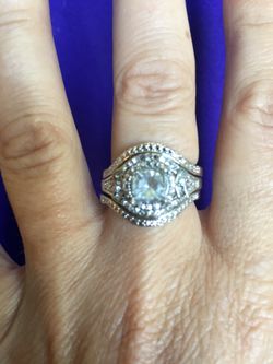 Beautiful 3-piece .925 SSP & Italian CZ ring set NEW!