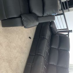 Black Leather Couches  For Sale 