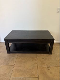 Coffee table and 2 side tables.