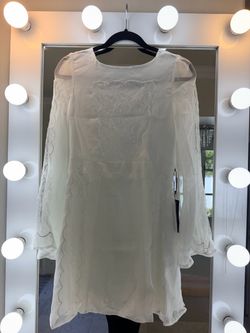 Stone Cold Fox Lace Long-Sleeve Dress