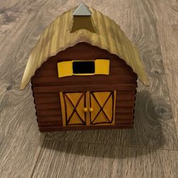 Small Metal Decorative Barn 