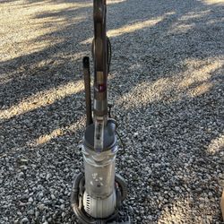 Dyson Vaccum