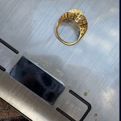 10k gold ring 
