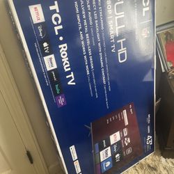 🔥 Brand New TCL 43” Smart Roku TV + Wall Mount – Still in Box! 🔥