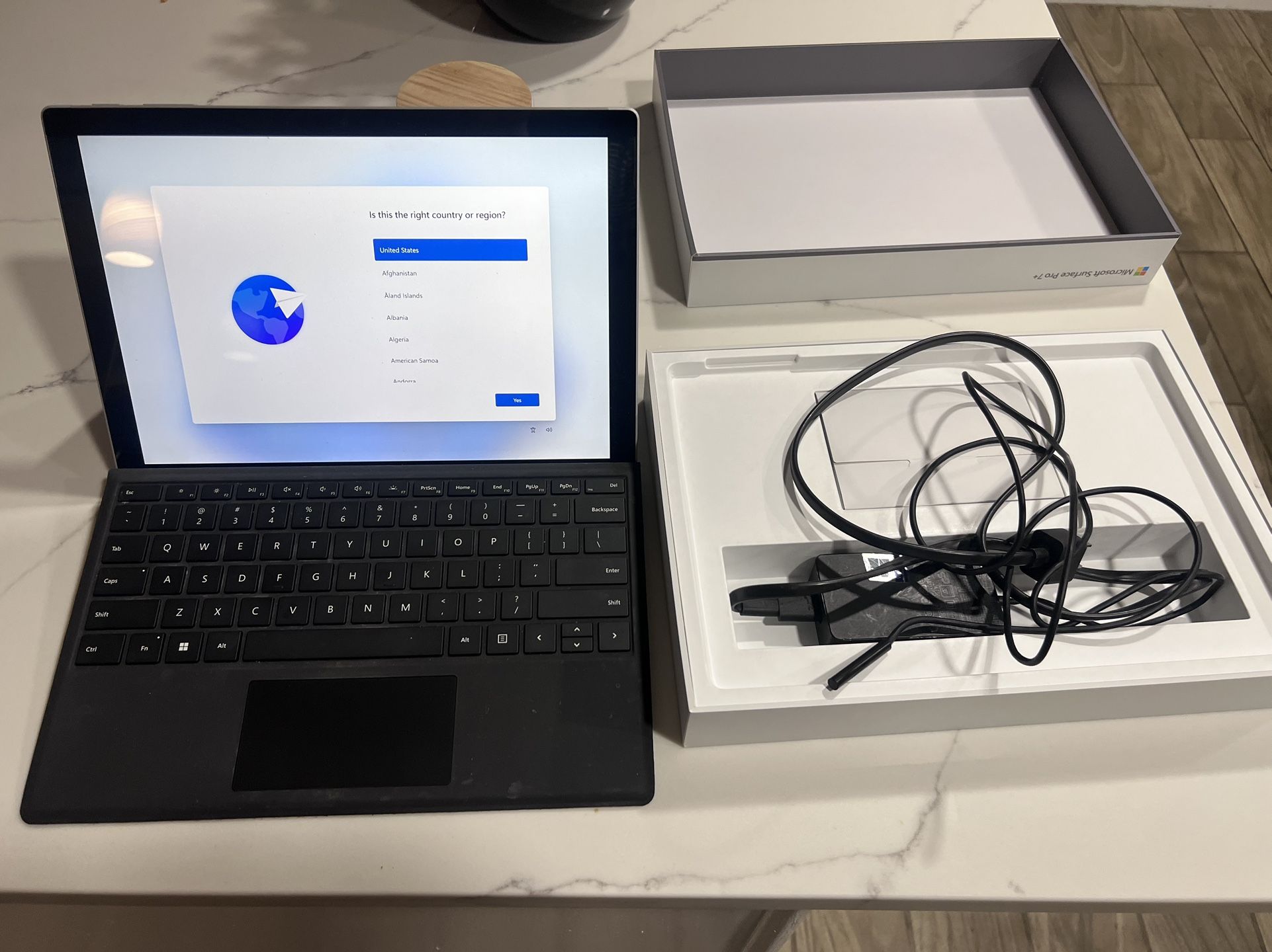 Microsoft Surface Pro 7 i3 - 11th Gen 