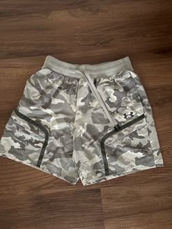 Men’s Under Armor short