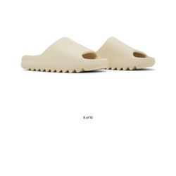 Yeezy Slides ‘bone’