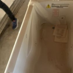 Jacuzzi Jet Tub 