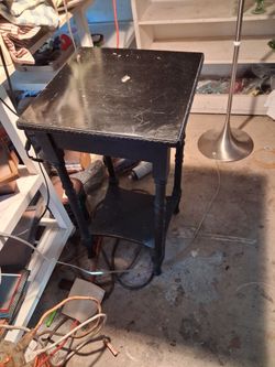 End table