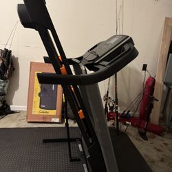 Treadmill 