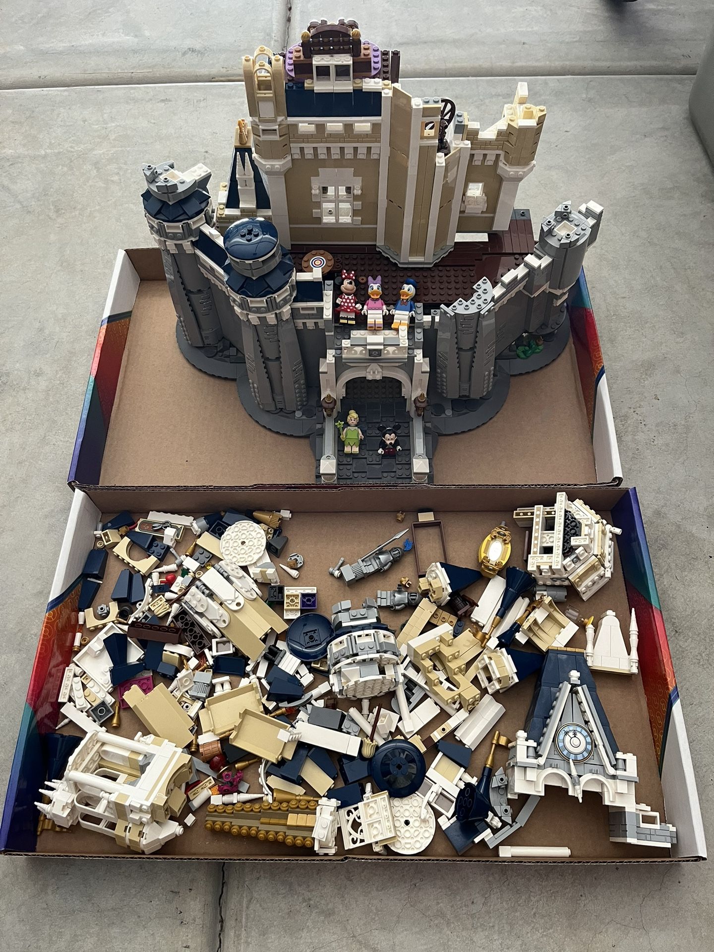 Lego Disney Castle 71040 Retired Set Mickey Toy Toys