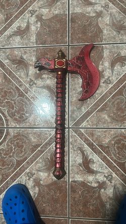 Medieval times toy axe