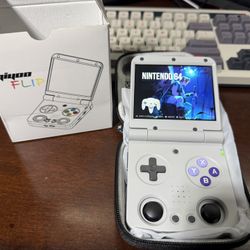 Miyoo Flip Retro Handheld Game Console with Emulation Station