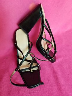 New Women shoes size 7