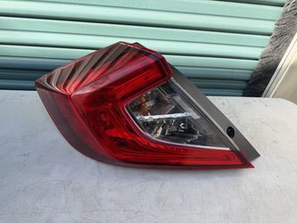 2016-2021 Honda Civic Outer Halogen W/LED Tail Light (Left,Driver) OEM