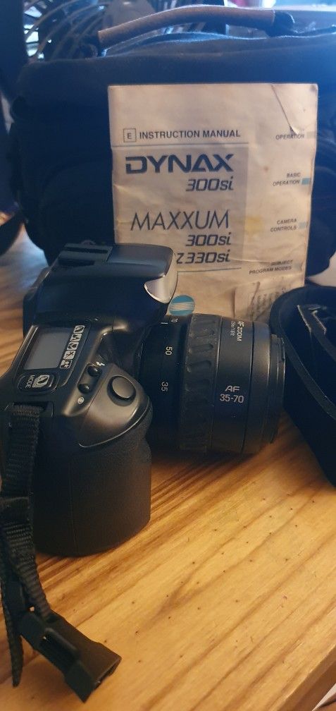 Minolta 35mm Camera