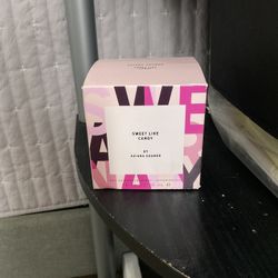 Ariana Grande Sweet Like Candy Perfume 1.0 FL OZ