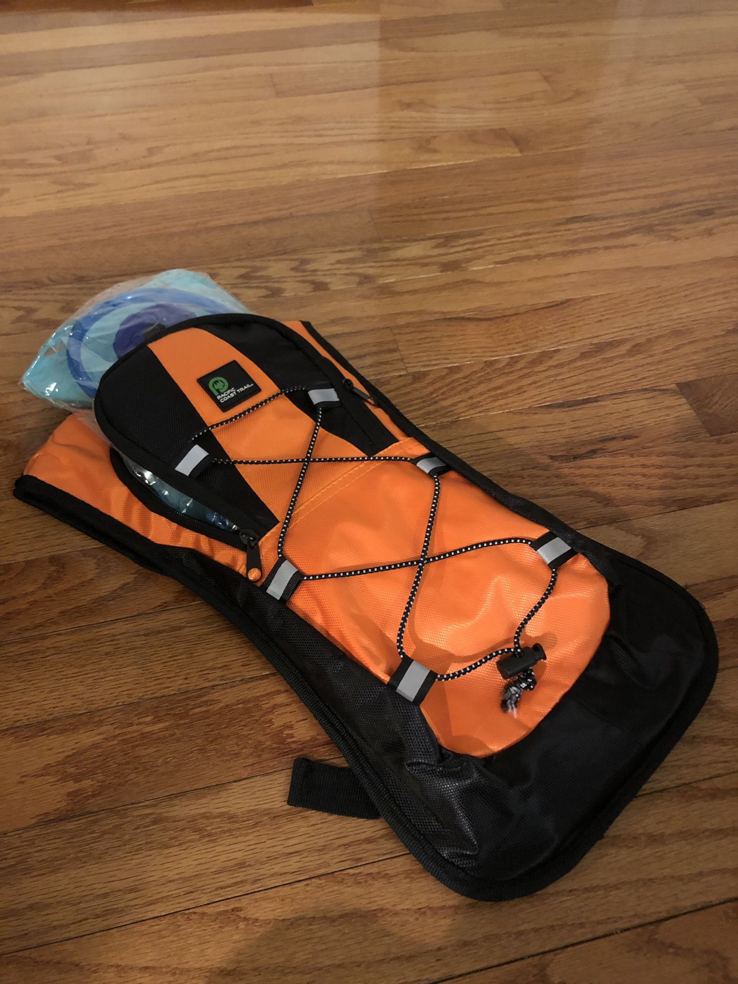 NEW Hiking Walking Camping Hydro Drink Backpack