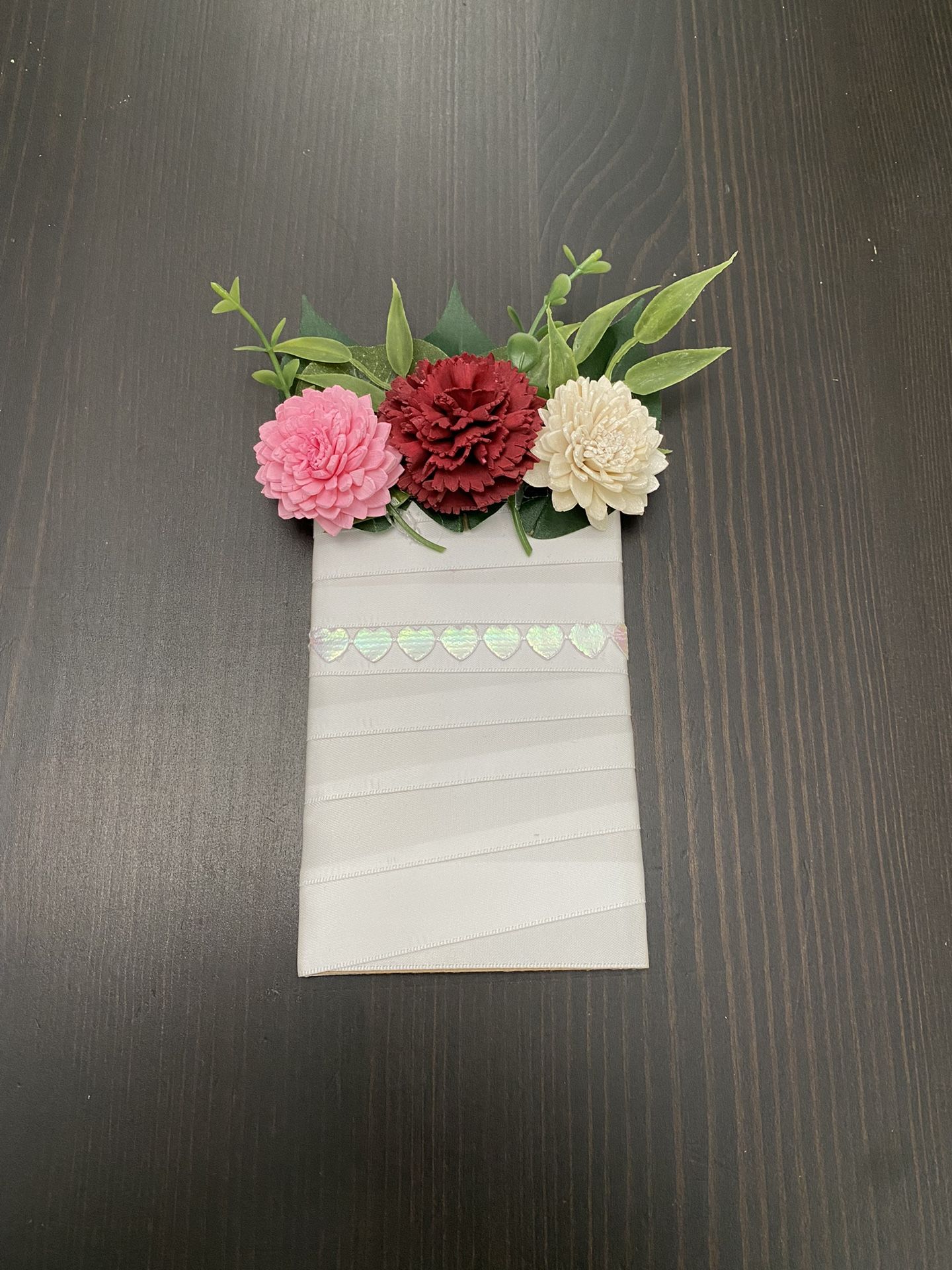 Sola Flower Boutonnière