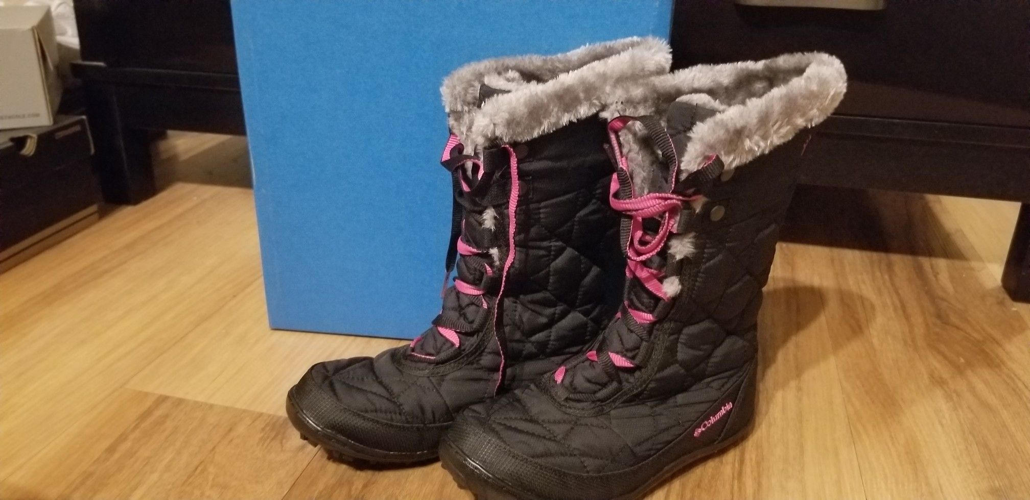 Girl's Columbia Snow Boots