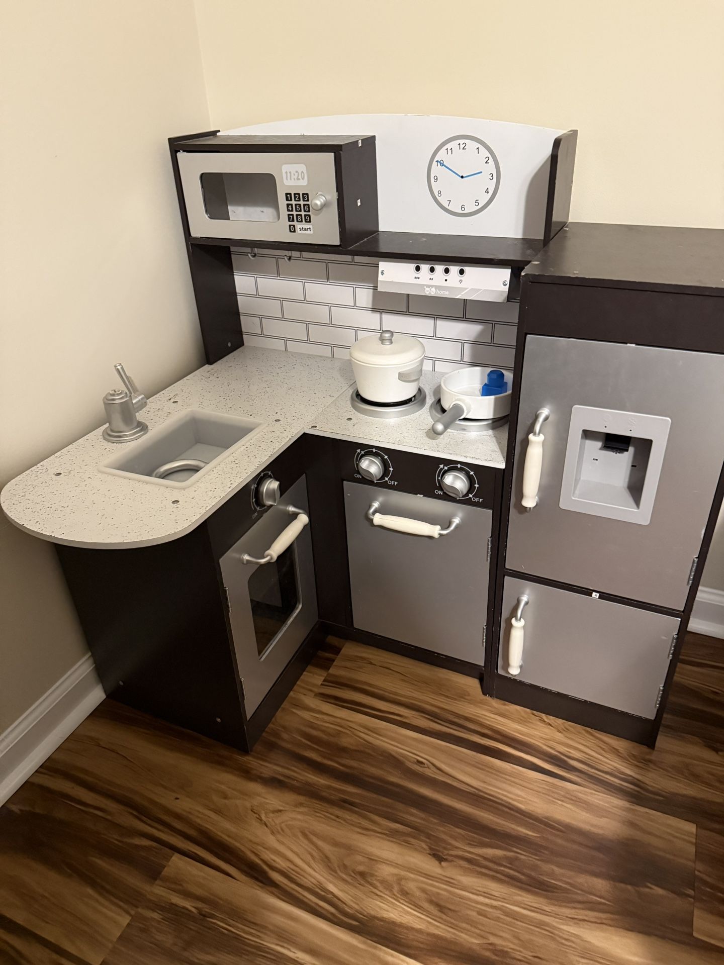 Mini Kitchen